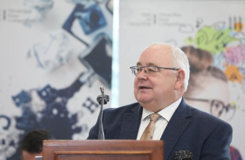 OIREACHTAS ESSAY COMP 42